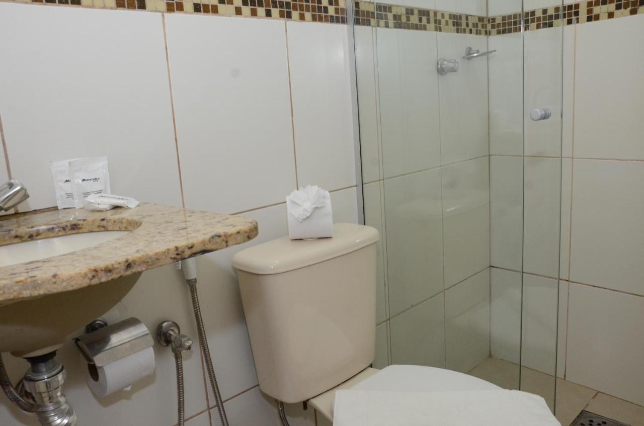 Hotel Monte Carlo São João del Rei Esterno foto